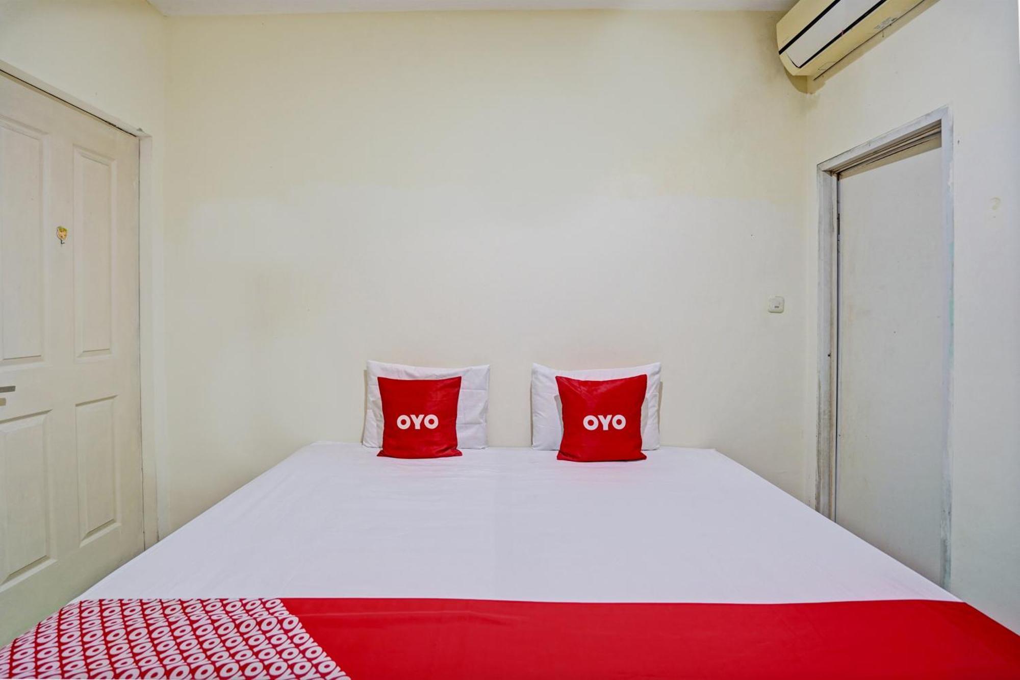 Oyo 93112 Garden Homestay 3 Merlion Surabaya Exterior photo